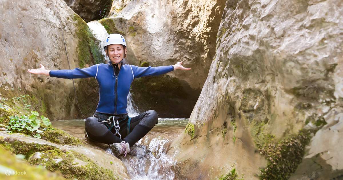 Snorkel with Whale Sharks in Oslob Klook Philippines